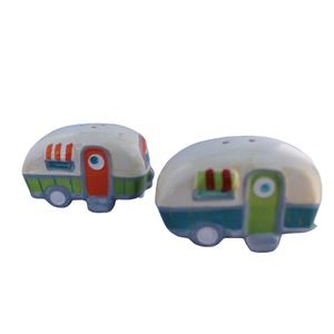 Beachcombers Vintage Retro Style Trailer Salt & Pepper Shakers Camper RV